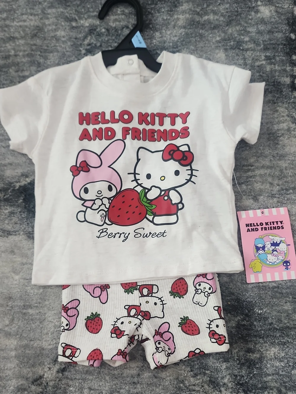 Sanrio Hello Kitty & Friends White and Pink Strawberry Set - Size 3-6M